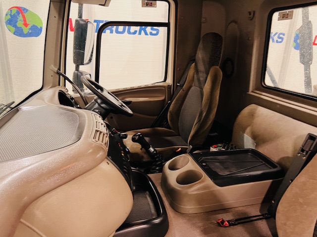 DAF CF85 410 8×4 Day Cab Hookloader Manual