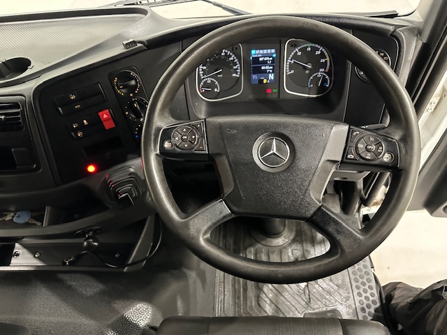 Mercedes Atego 1524 Day Cab Box Van