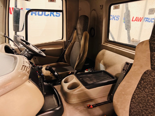 DAF CF85 410 8×4 Day Cab Hookloader Manual
