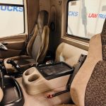 DAF CF85 410 8×4 Day Cab Hookloader Manual - thumbnail