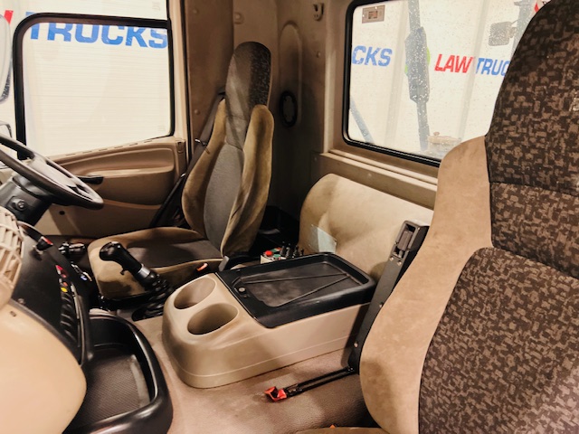 DAF CF85 410 8×4 Day Cab Hookloader Manual