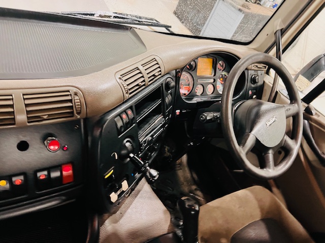 DAF CF85 410 8×4 Day Cab Hookloader Manual