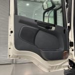 Scania P370 8×4 Day Cab Tipper Manual - thumbnail