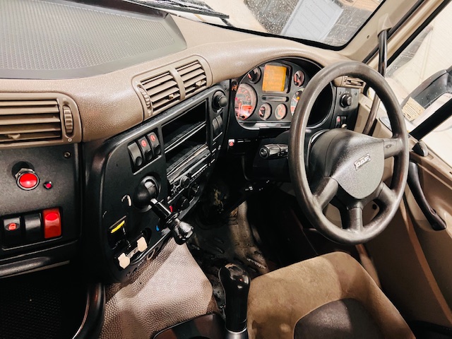 DAF CF85 410 8×4 Day Cab Hookloader Manual