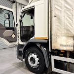 DAF LF 250 Sleeper Cab Curtainsider - thumbnail