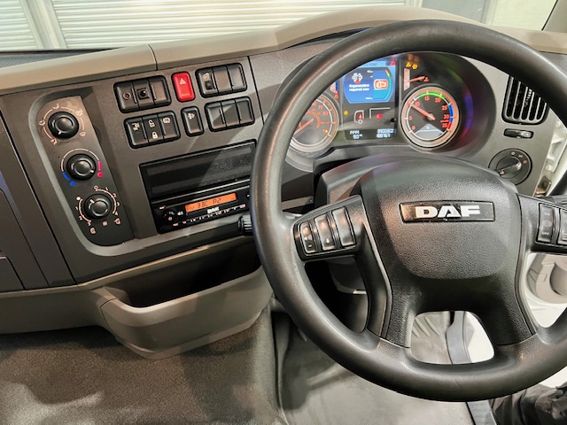 DAF LF 220 Day Cab Fridge Box