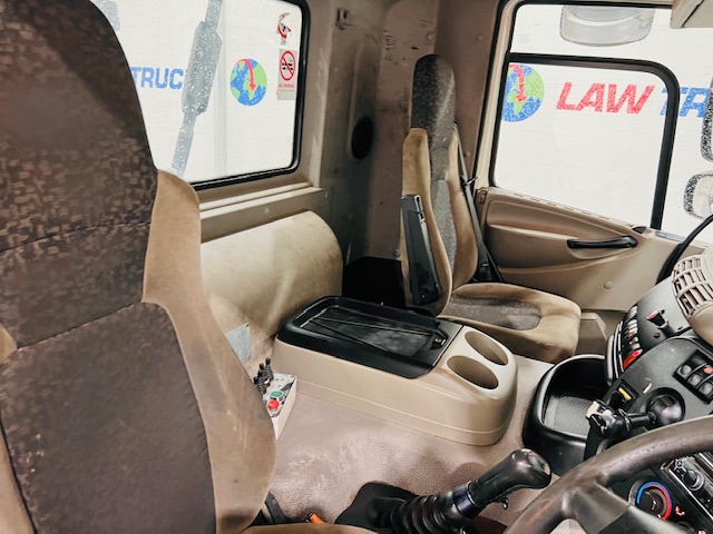 DAF CF85 410 8×4 Day Cab Hookloader Manual