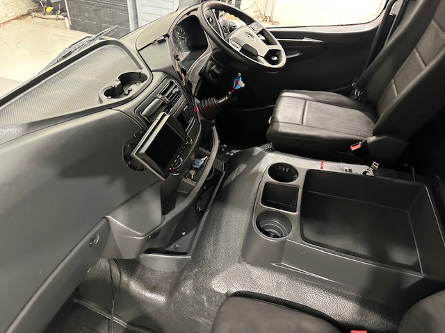 Mercedes Atego 1524 Day Cab Box Van