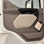 DAF LF 220 Day Cab Fridge Box - thumbnail