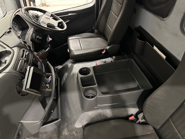 Mercedes Atego 1524 Day Cab Box Van