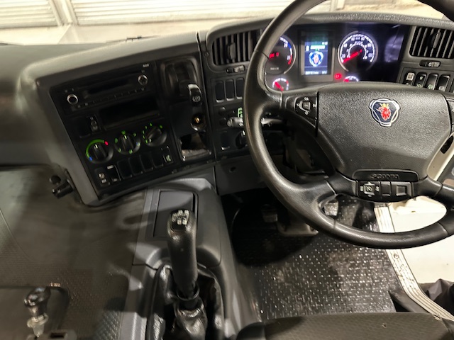 Scania P370 8×4 Day Cab Tipper