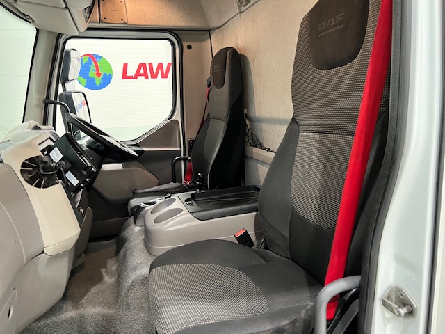 DAF LF 220 Day Cab Fridge Box