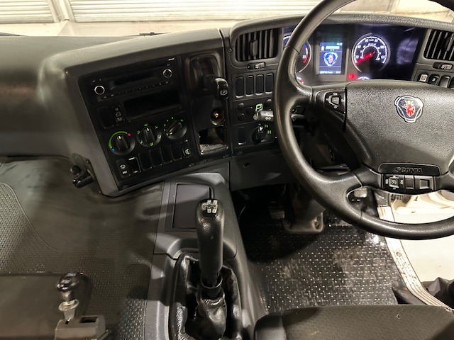 Scania P370 8×4 Day Cab Tipper