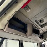 DAF LF 250 Sleeper Cab Curtainsider - thumbnail