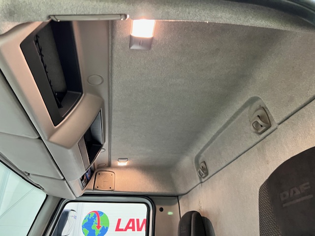 DAF LF 220 Day Cab Fridge Box