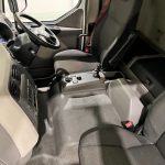DAF LF 250 Sleeper Cab Curtainsider - thumbnail