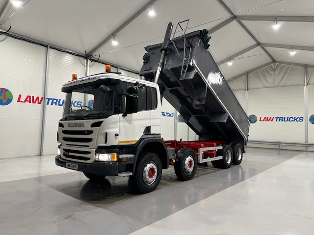 Scania P370 8×4 Day Cab Tipper