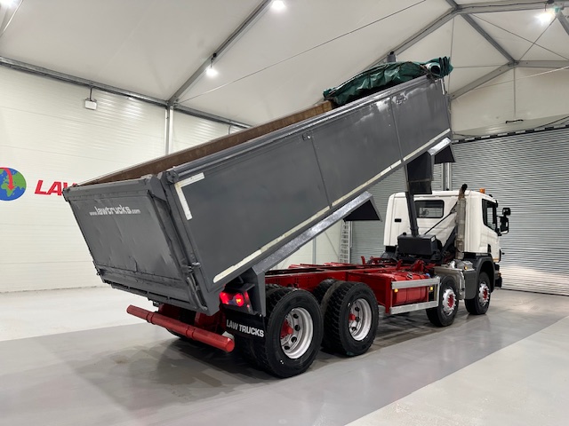 Scania P370 8×4 Day Cab Tipper