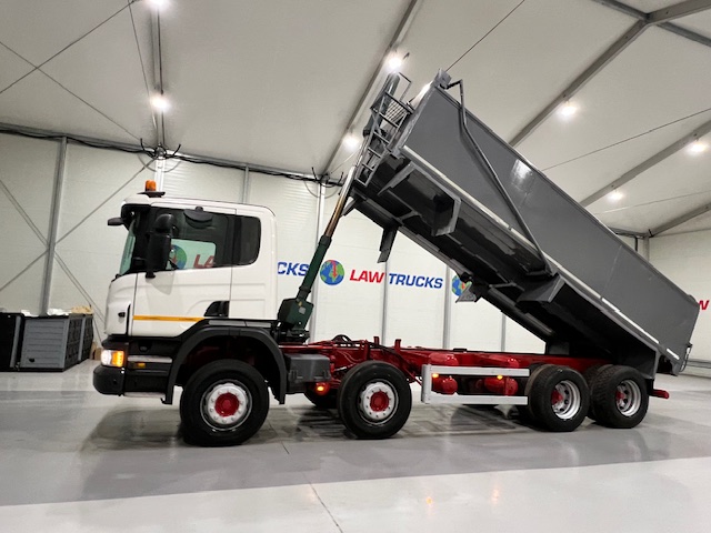 Scania P370 8×4 Day Cab Tipper