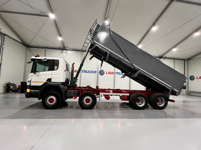 Scania P370 8×4 Day Cab Tipper