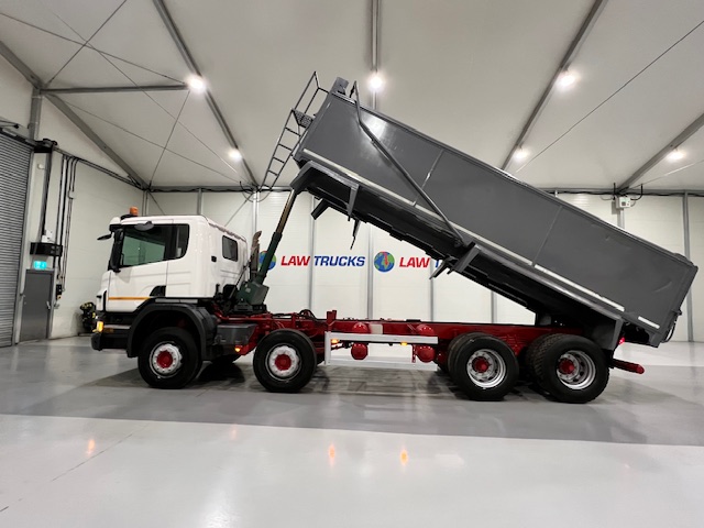 Scania P370 8×4 Day Cab Tipper