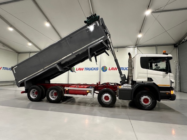Scania P370 8×4 Day Cab Tipper