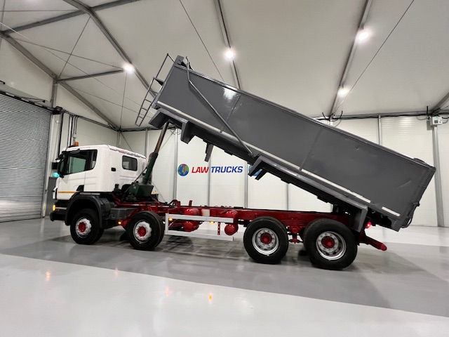 Scania P370 8×4 Day Cab Tipper