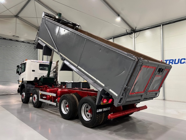 Scania P370 8×4 Day Cab Tipper