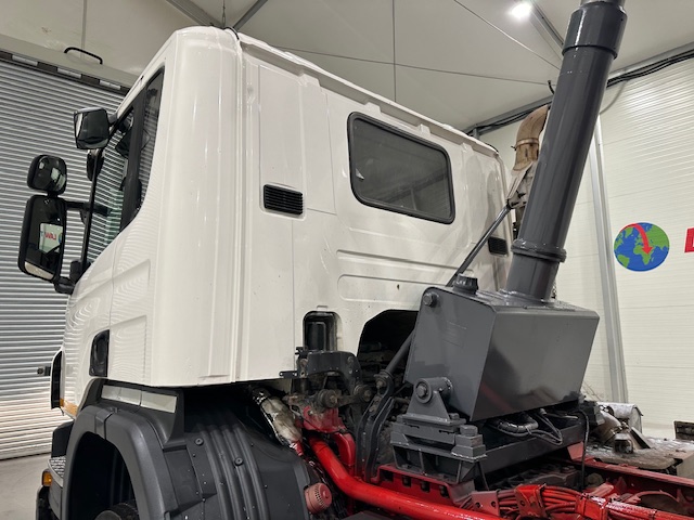 Scania P370 8×4 Day Cab Tipper