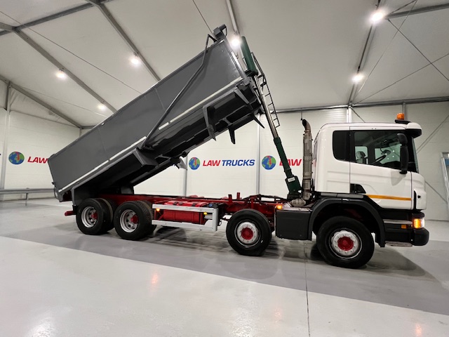 Scania P370 8×4 Day Cab Tipper