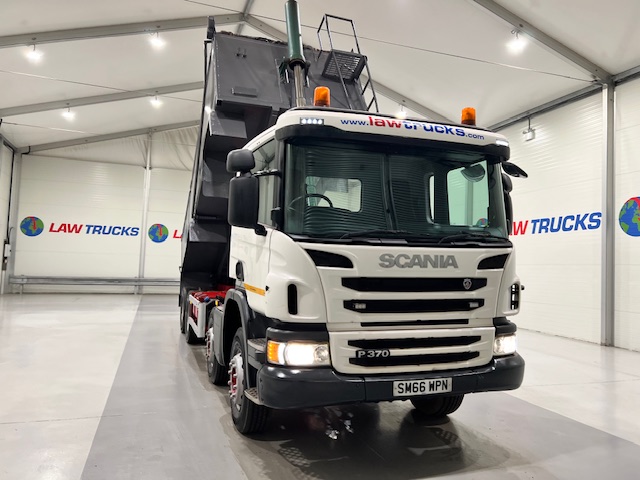Scania P370 8×4 Day Cab Tipper