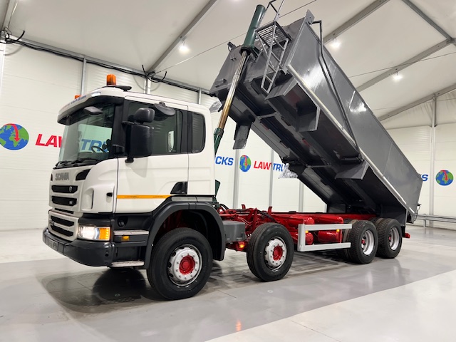Scania P370 8×4 Day Cab Tipper