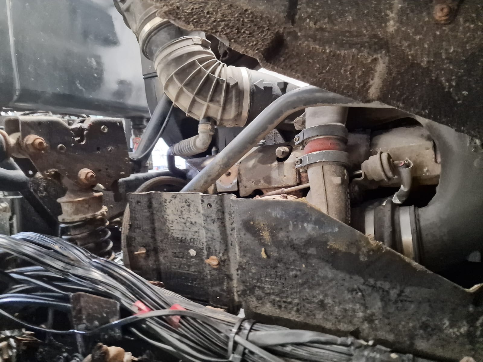 DAF CF85 410 8×4 Day Cab Hookloader Manual