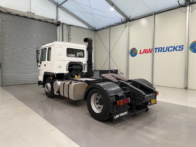 Volvo FL10 320 4×2 Sleeper Cab Tractor Unit