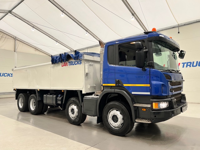 Scania P370 8×4 Rest Cab Tipper Manual
