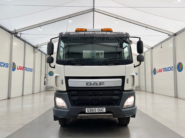 DAF CF 400 8×4 Day Cab Tipper