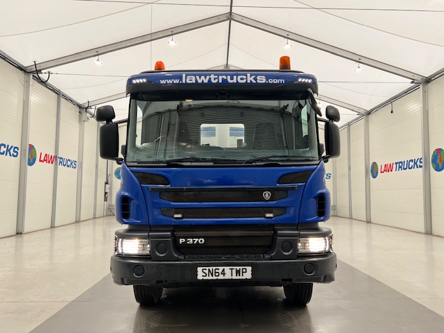 Scania P370 8×4 Rest Cab Tipper Manual
