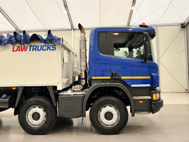 Scania P370 8×4 Rest Cab Tipper Manual
