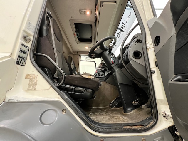 DAF CF 400 8×4 Day Cab Tipper