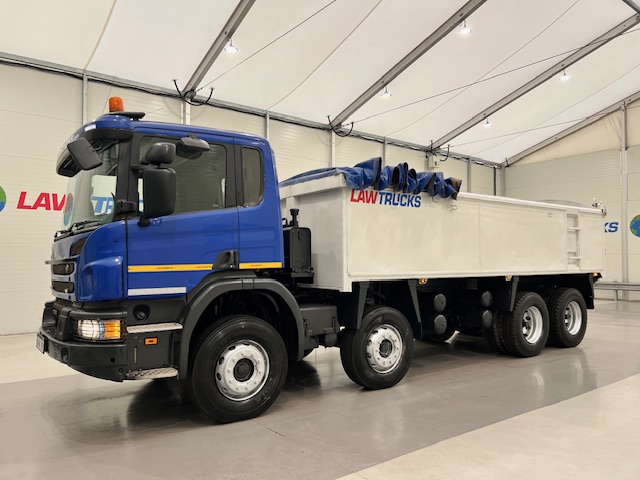 Scania P370 8×4 Rest Cab Tipper Manual