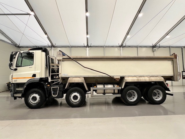 DAF CF 400 8×4 Day Cab Tipper