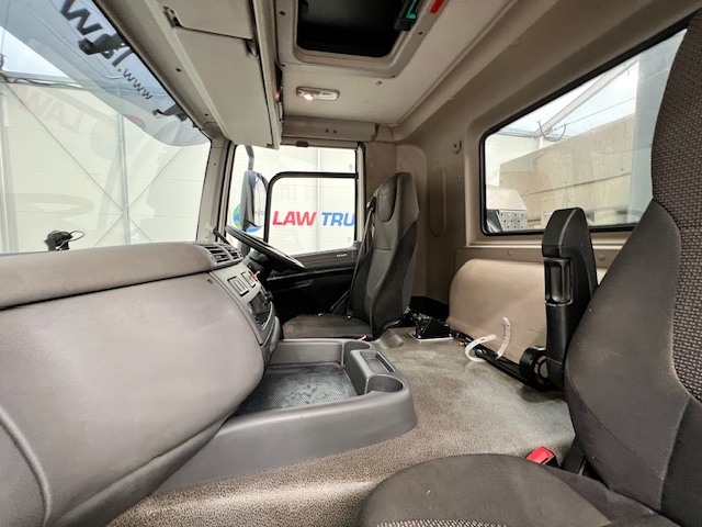 DAF CF 400 8×4 Day Cab Tipper
