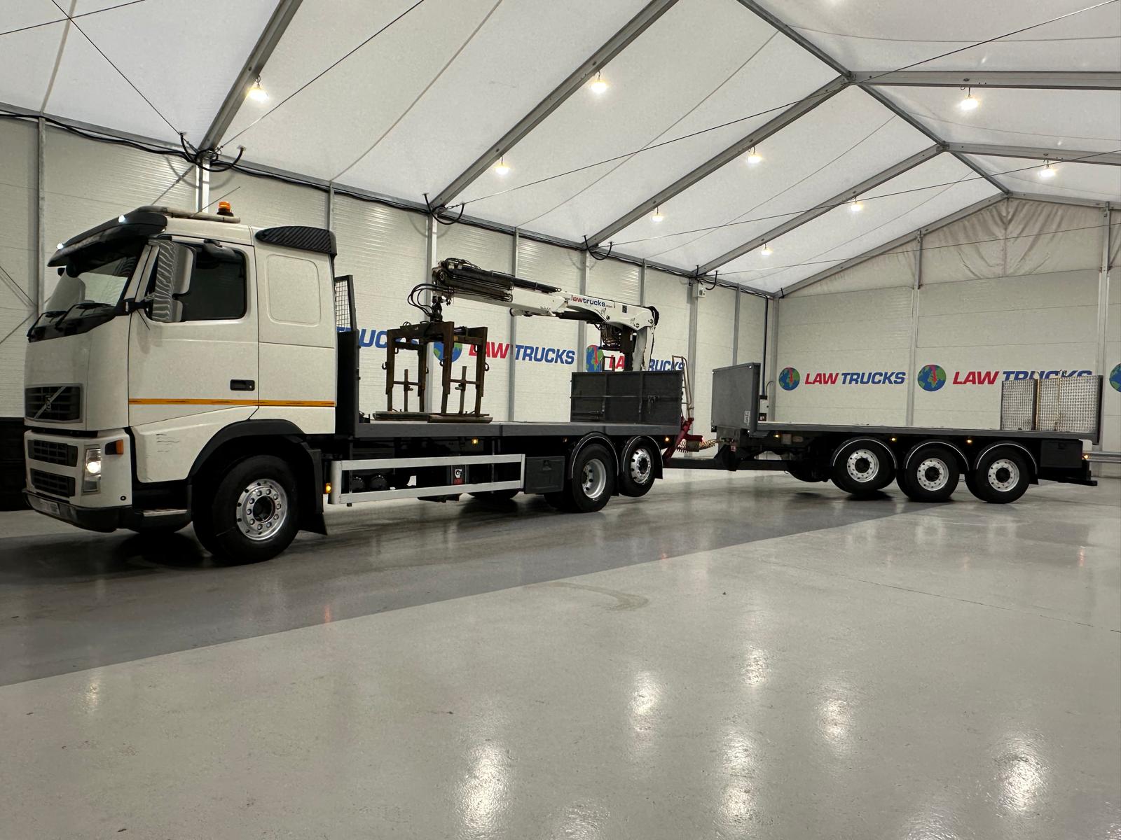 Volvo FH 440 6×2 Rear Lift Brick Grab Drawbar
