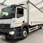 Mercedes Actros 1824 Day Cab Curtainsider - thumbnail