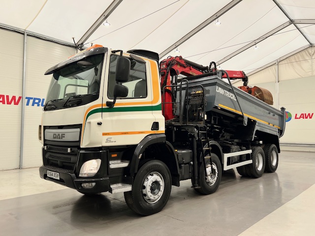 DAF CF 400 8×4 Day Cab Steel Tipper Grab