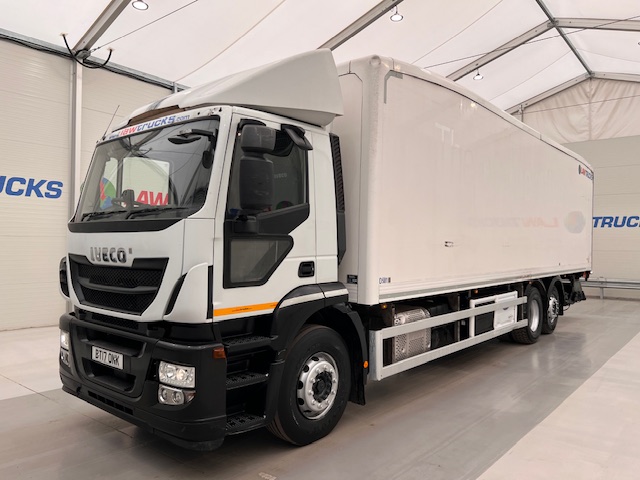 Iveco Stralis 310 AT 6×2 Box Van