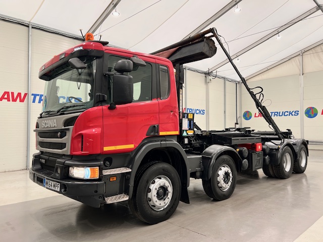 Scania P410 8×4 Day Cab Hookloader Manual