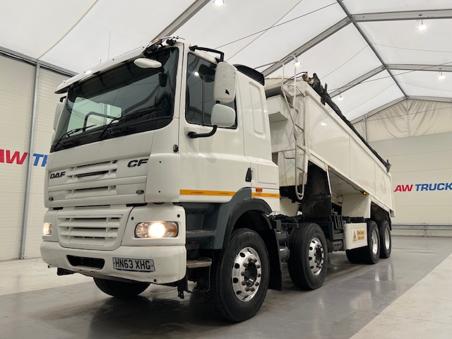 DAF CF85 360 8×4 Sleeper Cab Tipper Manual