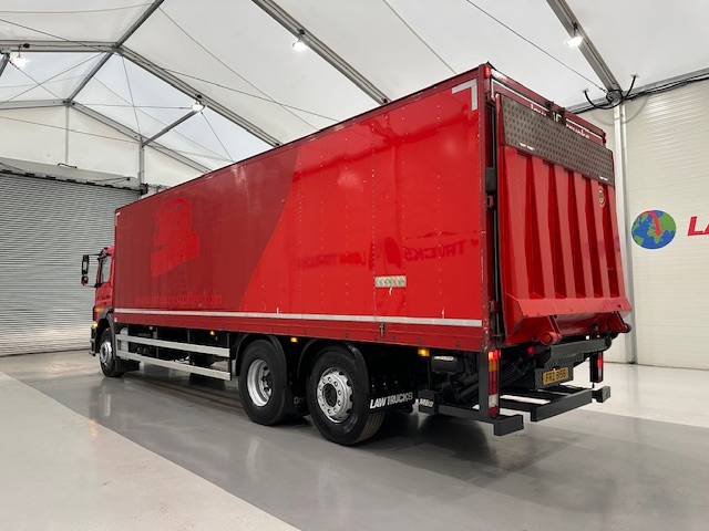 Mercedes Axor 2529 6×2 Rear Lift Day Cab Box Van