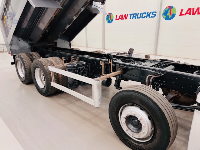 DAF CF 400 8×4 Day Cab Tipper
